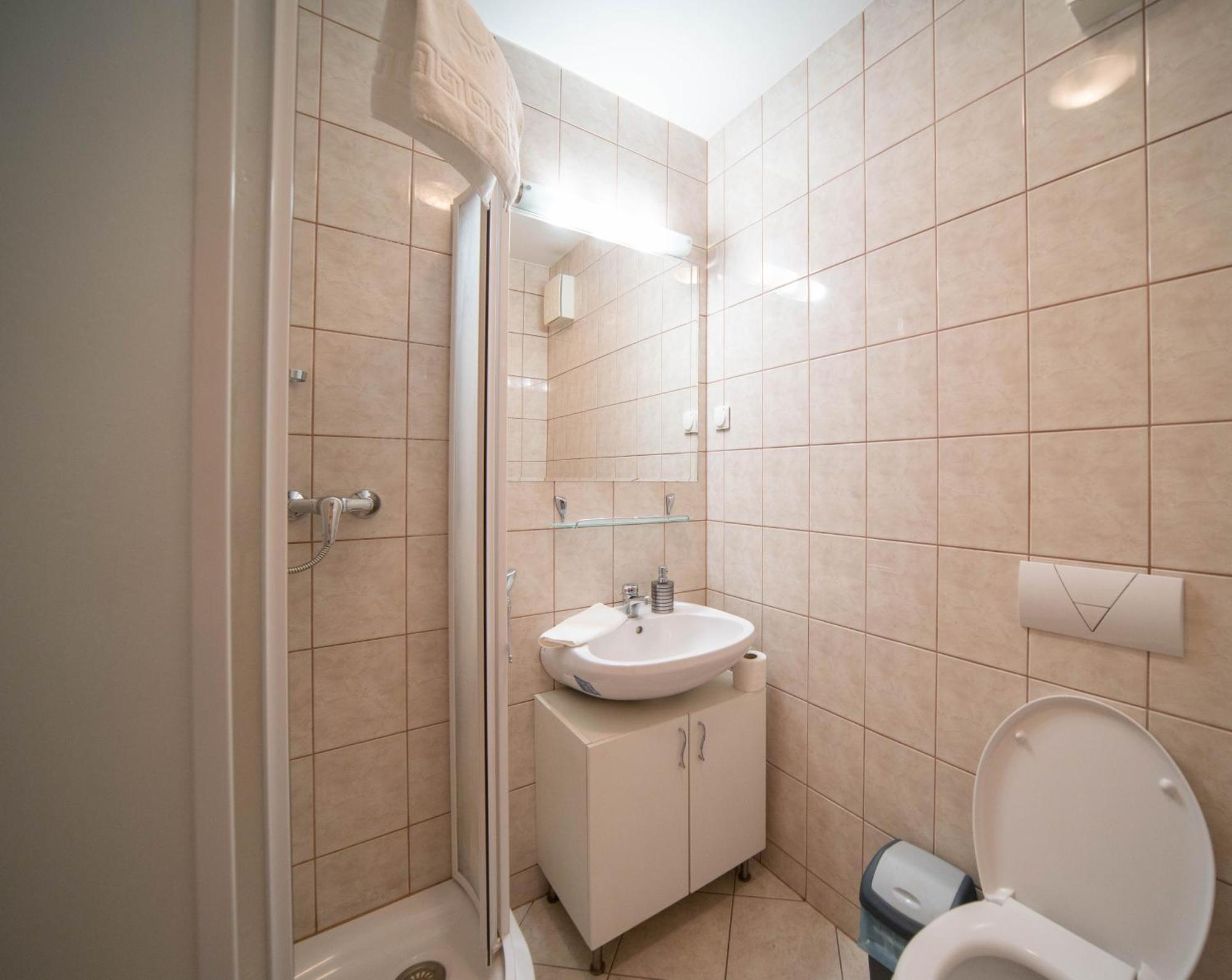 Free Parking- Gellert View Apartment 4Ppl Budapest Luaran gambar